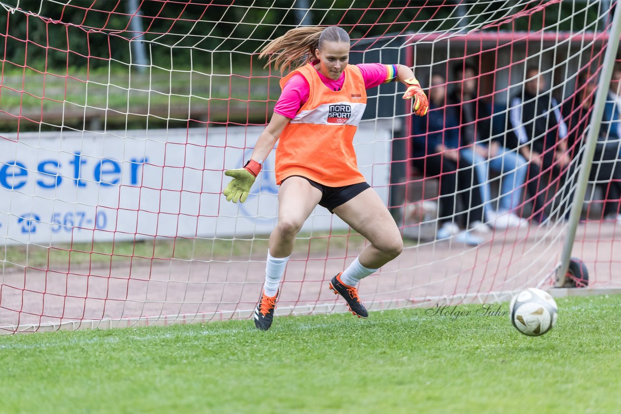 Bild 437 - Loewinnen Cup